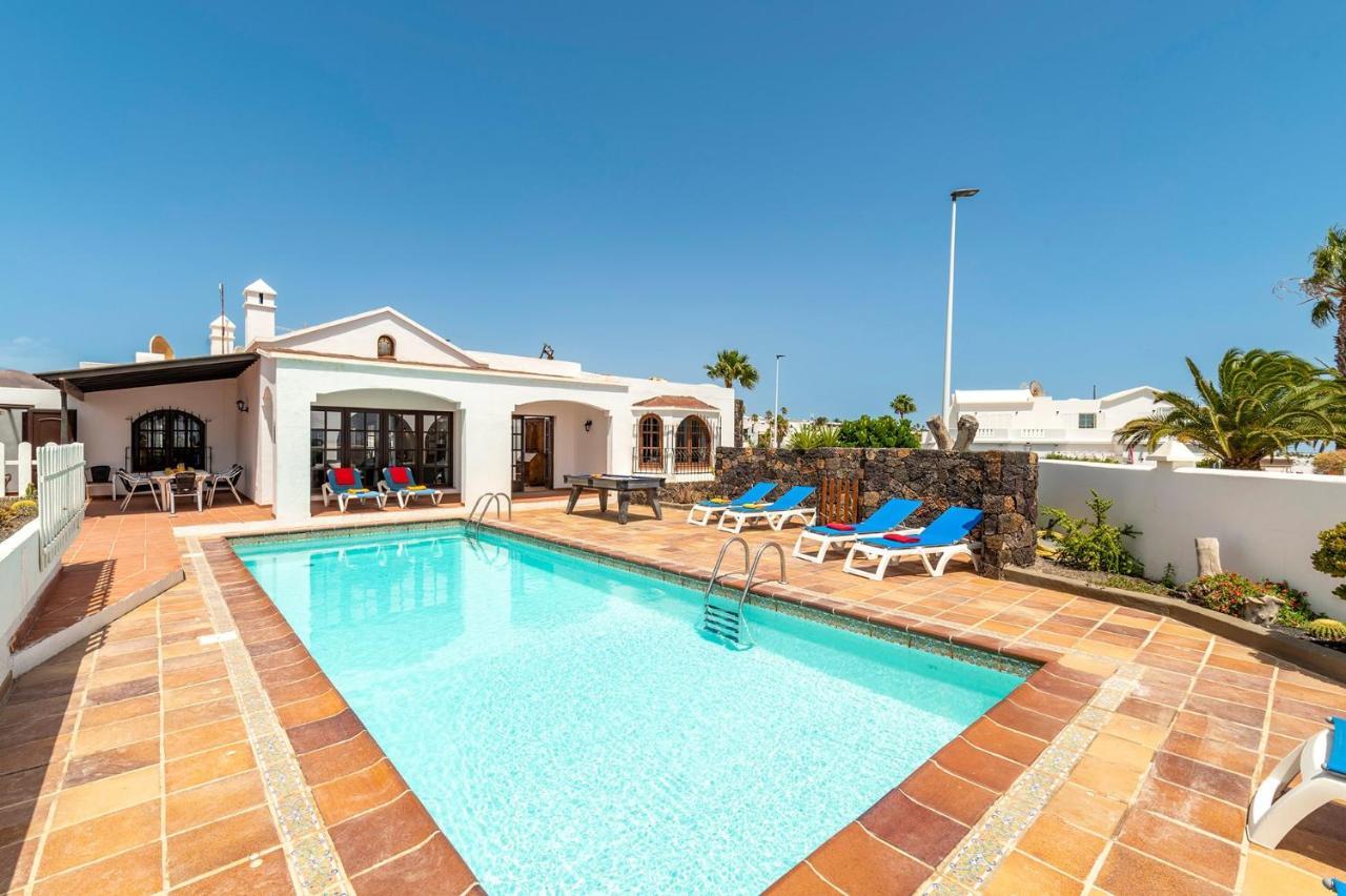 Villa Nikki By Villa Plus Πουέρτο Ντελ Κάρμεν Εξωτερικό φωτογραφία