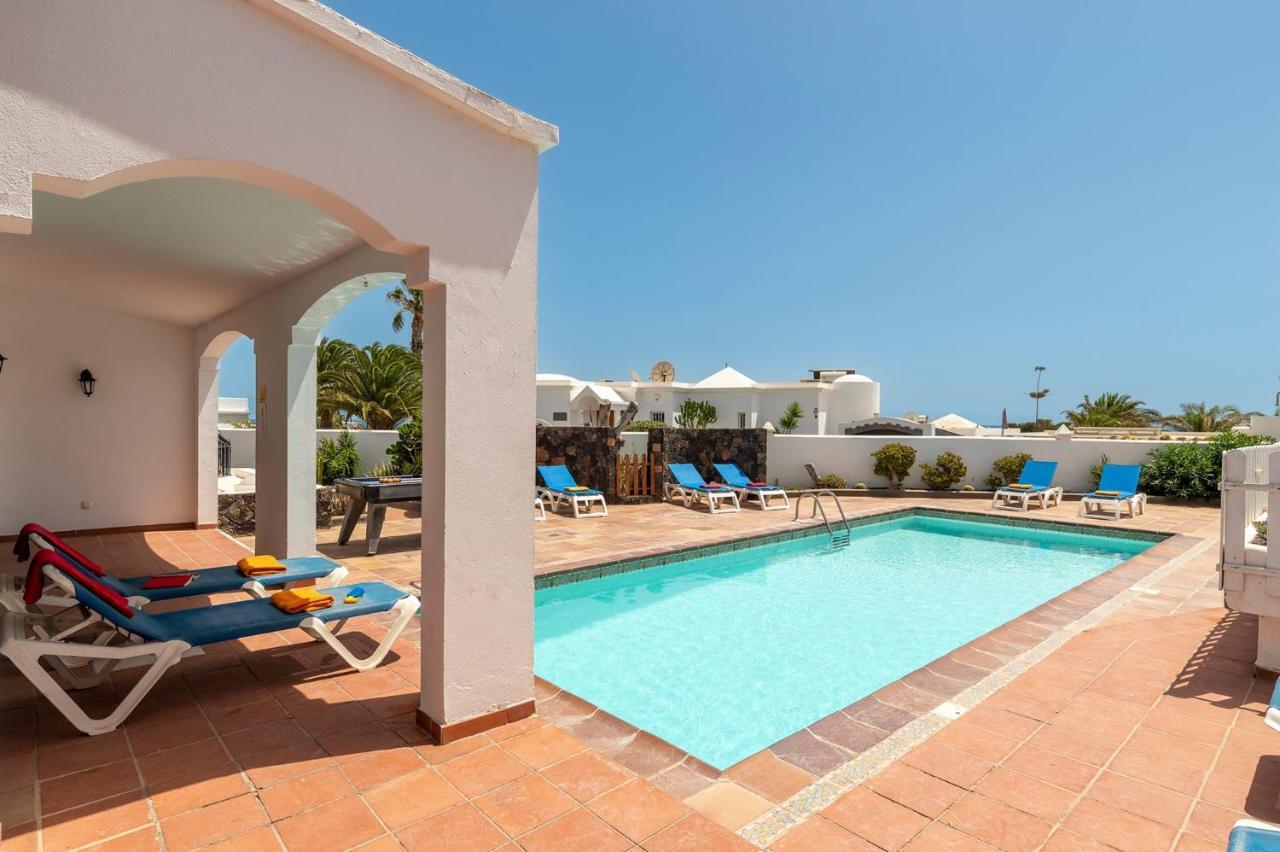 Villa Nikki By Villa Plus Πουέρτο Ντελ Κάρμεν Εξωτερικό φωτογραφία